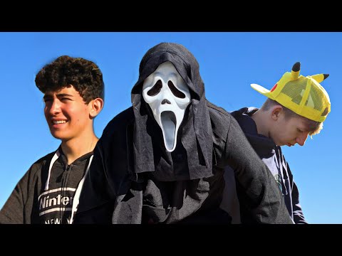 GHOSTFACE vs THE SELCHIES - Every Fight