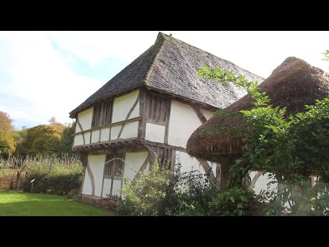 A Look Inside a Wealden Hall House Called Bayleaf