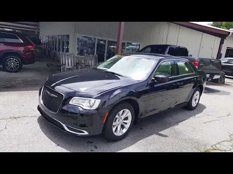 2016 Chrysler 300 Limited