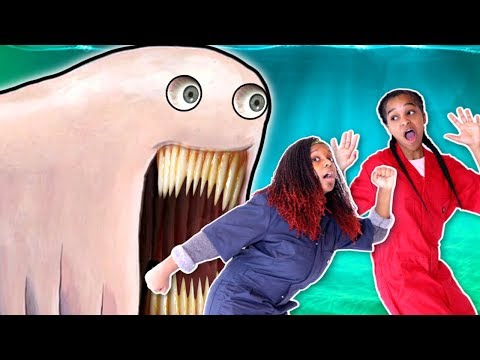 GIANT WORM TRIES TO EAT US! - Onyx Team