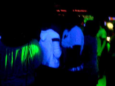 Rijsoord 2 single ladies en Oos wordt gek