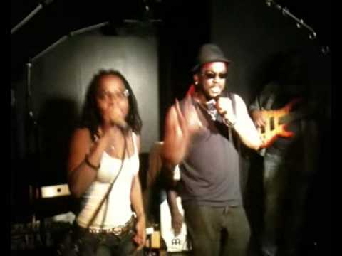 Orizy-Barone&Pinchu -Au concert de Bakary Partie 2