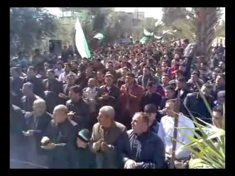مظاهرة في قرية معردس في ريف حماة في جمعة "سننتفض لأجلك بابا عمرو"