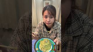 庭で採れたシソでつくる、シソのジェノベーゼ　A fragrant shiso pesto made with fresh shiso harvested from our office garden