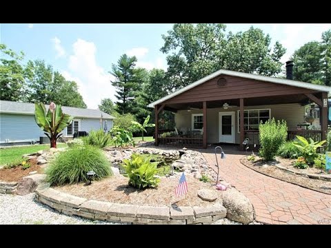 Homes for sale - 239 Glen Carbon Road, Glen Carbon, IL 62034