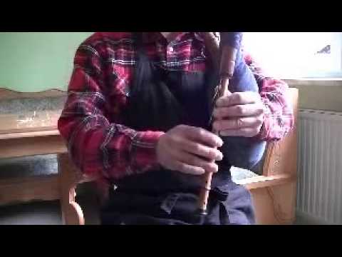 Test performance : Dudey in D (single reed for the chanter, closed fingering)