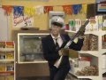 Джим Керри - Пожарный инспектор Билл в супермаркете 