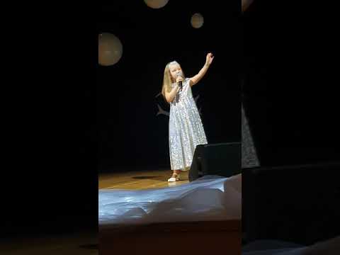 Viltė Jokimčiūtė. Mėnulis