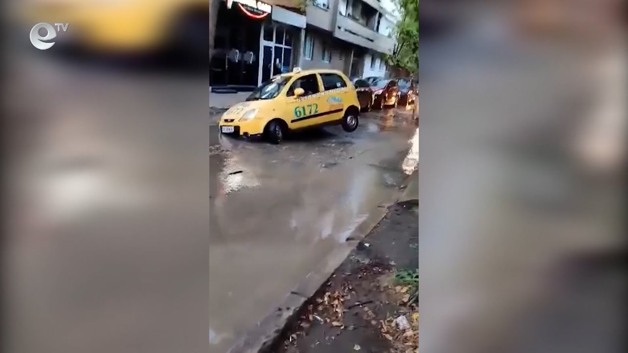 Таксиметров автомобил пропадна на улица „Металург“ в Кърджали