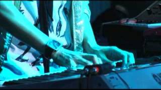 Belanova.- Cada Que   [Tour Fantasia Pop dvd]