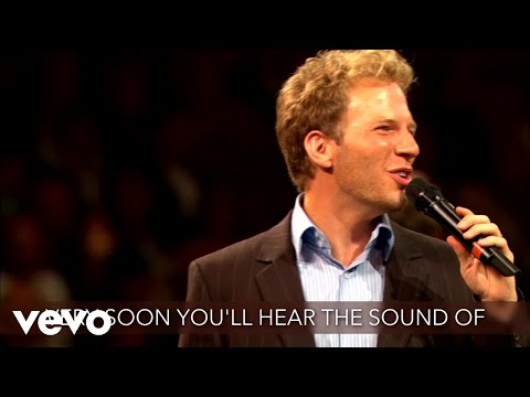 Holy Highway (Lyric Video / Live At The Air Canada Center, Toronto, Canada/2006)