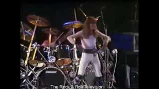 SAXON - This Town Knows How To Rock