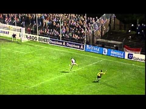 Eredivisie Helden 1970/2000: NAC Breda - Pierre van Hooijdonk