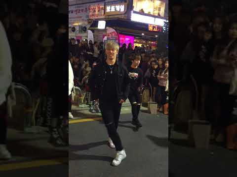 20170923 김민석_April -  Muah[MAXXAM]