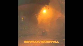Sean Nicholas Savage - Bermuda Waterfall