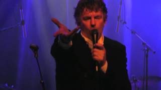 and also the trees 2016 03 31 paris petit bain a room lives in lucy