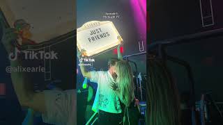 Congrats to our friend and True11 alixearle