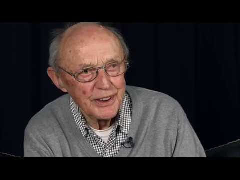 FRIHETSKJEMPEREN - Ragnar Ulstein i krig og fred