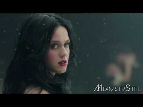 Katy Perry vs. 1ady Gaga - Walking On A Perfect IIlusion (Mashup Video)