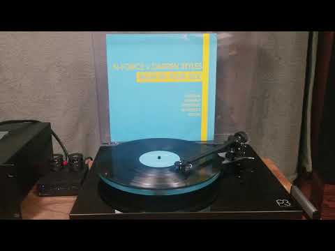 [12DJGLOBE819 D2] N-Force V Darren Styles - Right By Your Side (Re-Con Remix) [2008]