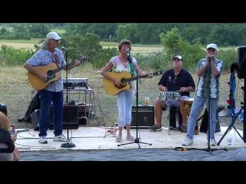 Hot Tub! Patsy and Bubba Brown Live at Canyon Lake, Texas