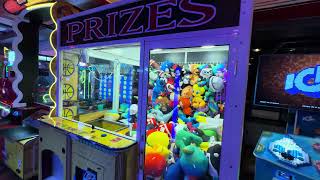 Bowlero in Times Square! Manhattan NY, 4K arcade walkthrough & tour, August 2024