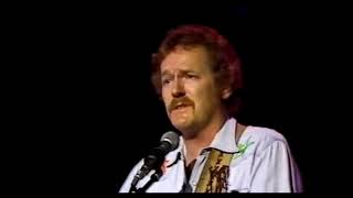 Gordon Lightfoot - &quot;The Wreck Of The Edmund Fitzgerald&quot; - Chicago - 1979
