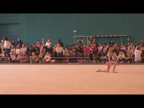 Championnat régional GR 2010 BLOIS Camille Nguyen