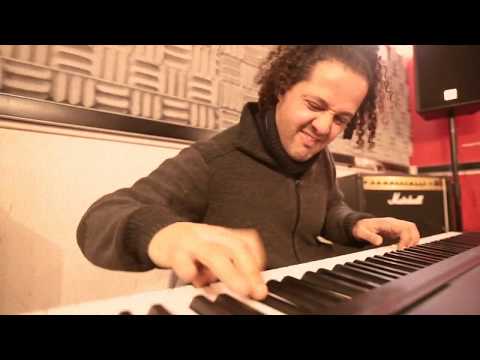 Yacine Malek, Michel Alibo et Karim Ziad en répétition à Studio Bleu Paris