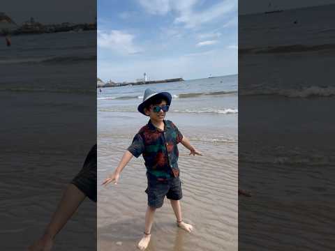 🌊 A Fun Trip from Leeds to Scarborough Beach! 🏖️✨ #shorts #viralshorts