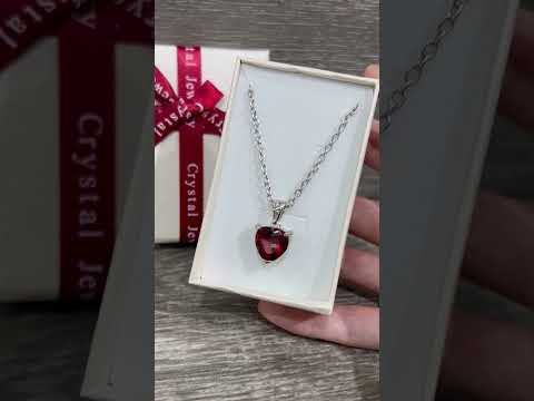 Подарок девушке "Сердце Рубиновая нежность" кулон с цирконом на цепочке цвет серебро в подарочной коробочке - фото 2 - id-p2430320254