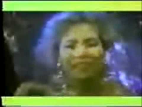 FREDDY ROLAND " Me Haces Tanta Falta"  Canta:Charito Alonso (video original)