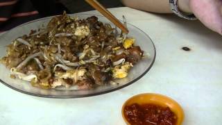 preview picture of video 'Char Koay Teow, Medan Selera, Kampar, Food Hunt, P2'