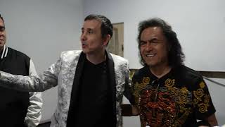 En Peligro De Extinción Lyrics English Translation
