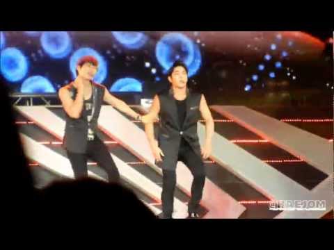 120922 Super Junior - Sexy free and single SMTownINA
