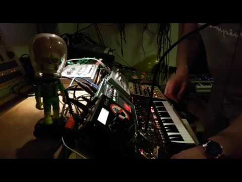 Acid Techno Hardware live set TB-3, TB-03 and TB-303 live stream15  03 2017