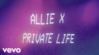 Kadr z teledysku Private Life tekst piosenki Allie X