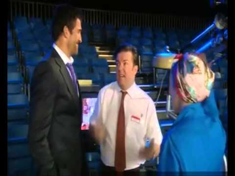 EXTRAS Bloopers: Ricky Gervais - I'm Not Gay