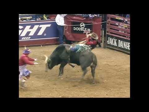 Leslie Doyle vs Gas Mask - 99 PBR Landover (84.5 pts)