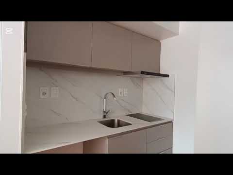Video de YouTube - Apartamento en Venta Monoambiente con Piscina y Jardín en Carrasco, Montevideo