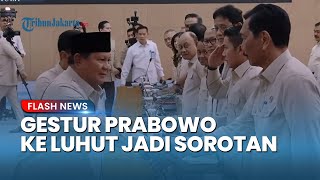 Prabowo Mendadak Hentikan Langkah di Depan Luhut, Langsung Beri Hormat sebelum Taklimat