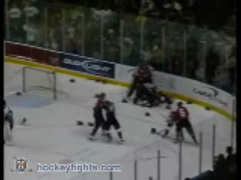 Adam Powell vs Simon Mangos