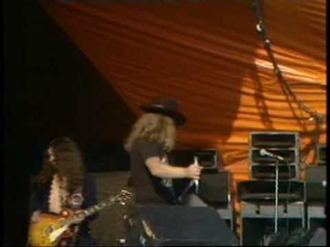 Lynyrd Skynyrd-Working For MCA&I Aint The One-1976