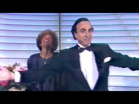 Pippo Baudo chiede il Bis a Whitney Houston - All at Once - Sanremo 1987 - Live HD