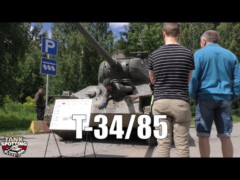 T-34/85 Is A Tight Fit - How To Cram A Man Inside - Armoured Division 75th Anniversary