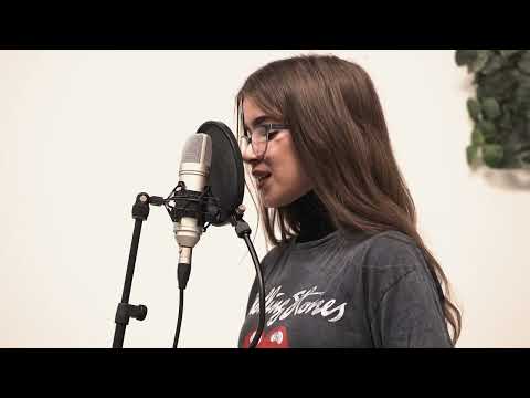 Balkan Fest 2023 - SARA ČELIKOVIĆ (13y) - Lovely (World hit)