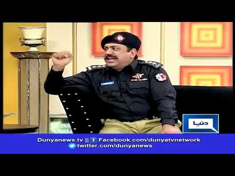 Azizi As Police Inspector | Hasb e Haal | Dunya News