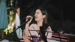 Download lagu Lany - Malibu Nights (Live Cover) mp3 Download lagu Lany - Malibu Nights (Live Cover) mp3