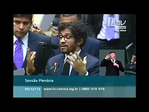 Não existe prostituição infantil! O correto é exploração sexual