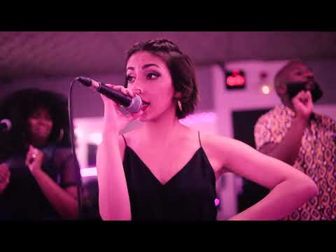 download lagu mp3 mp4 Anna Kova, download lagu Anna Kova gratis, unduh video klip Anna Kova